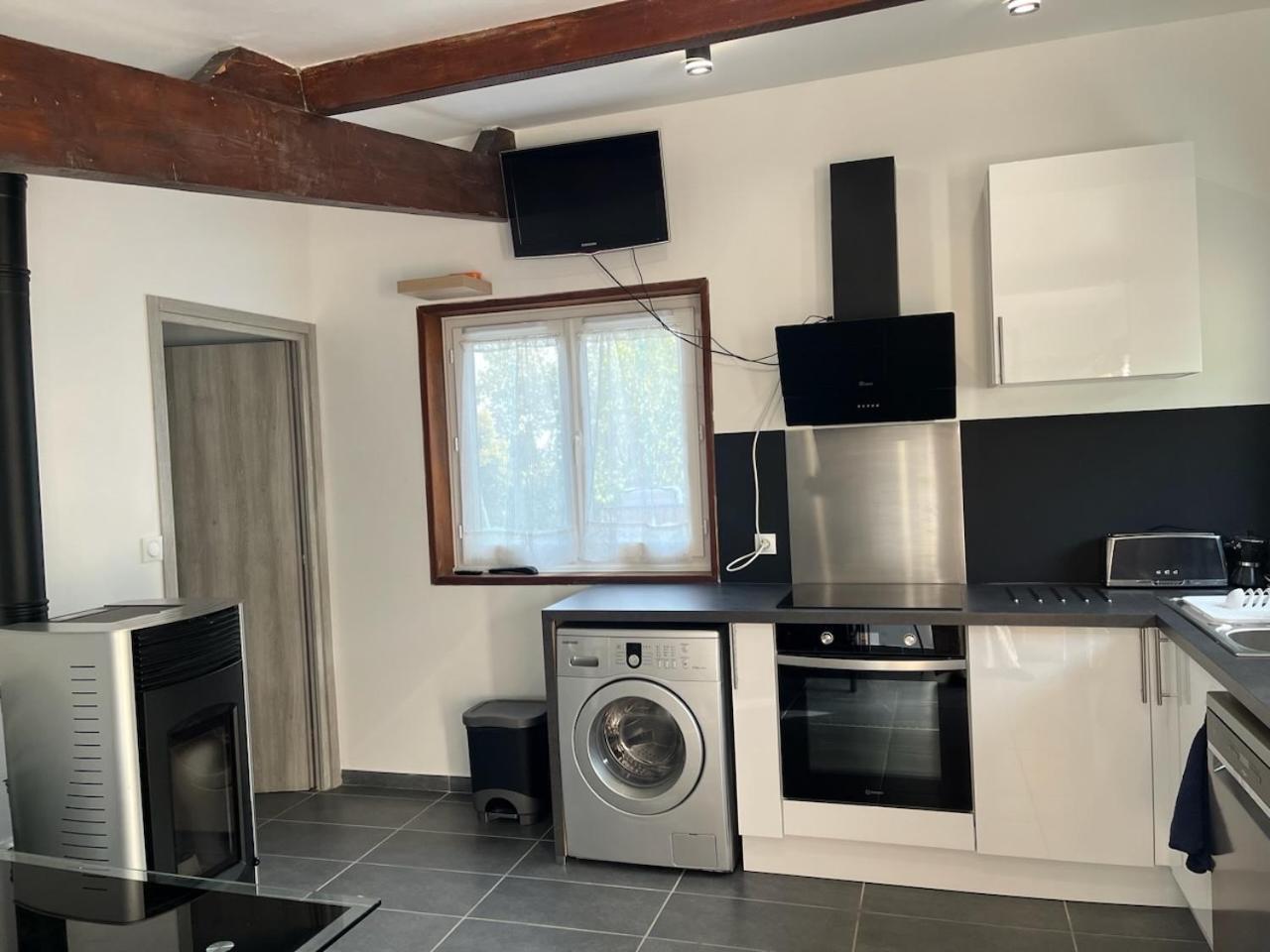 Maison Toute Equipee A La Varenne Ferienhaus Grezieu-la-Varenne