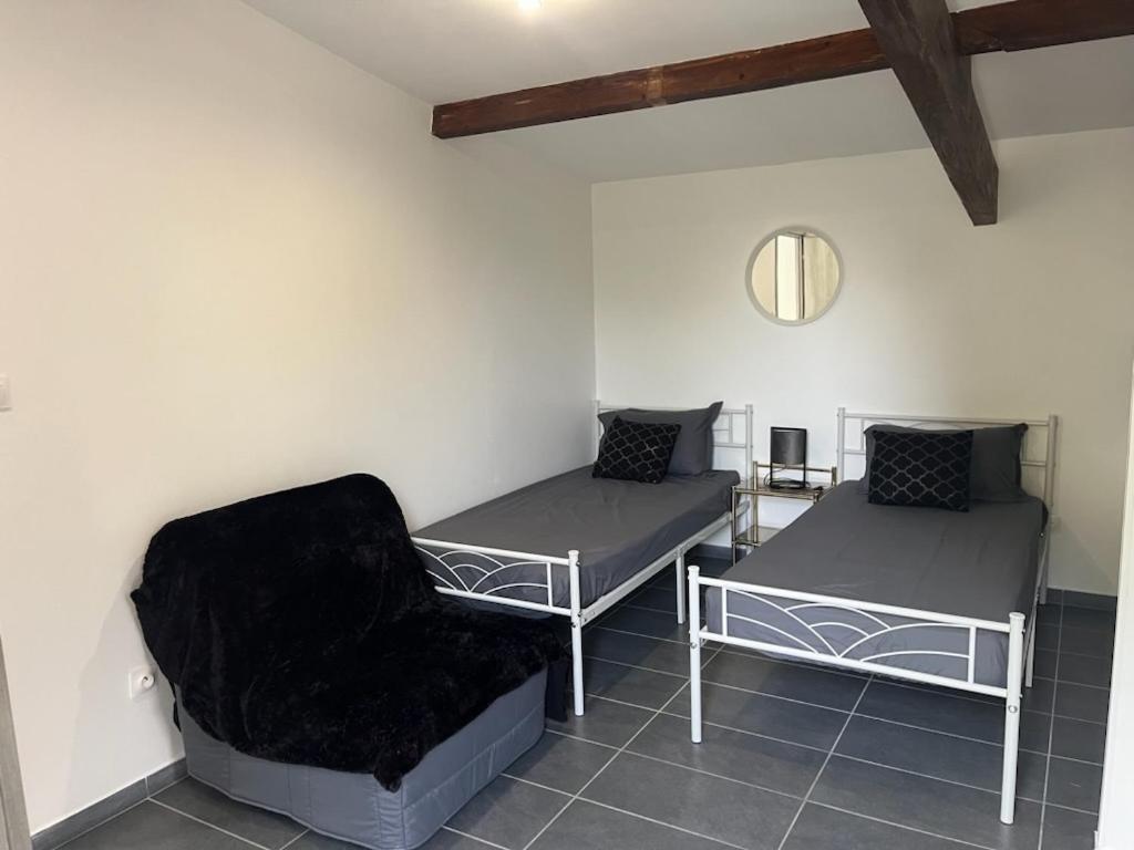 Maison Toute Equipee A La Varenne